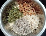 รูปขั้นตอนการทำที่ 1 ของ กราโนล่า (สูตรอร่อย) Granola