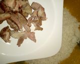 A picture of step 5 of Dambun shinkafa.
