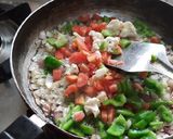 A picture of step 3 of Spicy Peri peri American vegetable pasta masala.