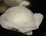 কেটলি পিঠে(kettle pithe recipe in Bengali) রেসিপির ধাপ 6 ছবি