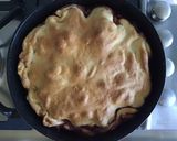 Une image de l'étape 6 de Tarte surprise renversée aux pêches et mûres.