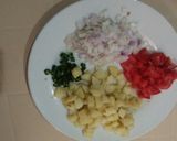 A picture of step 3 of Dahi phulkiyan.