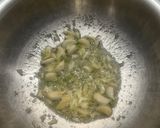 A picture of step 3 of Kathiyawadi Style vagharelo Rotlo/Dry Garlic Pearl Millets 😊.