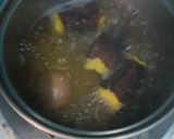 Foto langkah ke 3 dari resep Pisang Tanduk dan Telur Rebus.