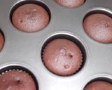 صورة لخطوة 4 من وصفة مني كب كيك من مطبخي 😋🧁