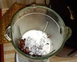 Foto langkah ke 1 dari resep Roti Konde Isi Pasta Kacang Merah.