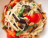 Hình bước làm 5 của món Gỏi Đu Đủ Xanh Ba Khía Thái Lan (Somtam)