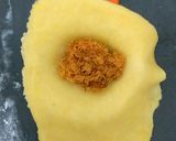 Foto langkah ke 2 dari resep Pastel Abon Mini Crunchy.