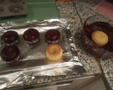 Foto del paso 11 de la receta: Donut o coronas individuales de almendras y chocolate