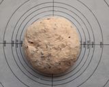 Foto del passaggio 3 della ricetta Treccine alla ricotta e gocce di cioccolato