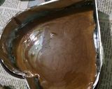 A picture of step 4 of Choco Chip Fudgy Cake.
