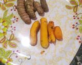 A picture of step 1 of Fresh/Raw Haldi Pickle.