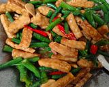 Foto langkah ke 4 dari resep Tumis Tempe Kacang Panjang.