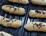 Foto langkah ke 4 dari resep Mini Bolen Banana Puff.