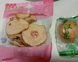 Foto langkah ke 1 dari resep Air Rebusan Buah Lohankuo&Pir.