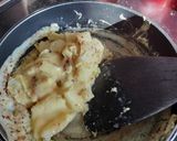 A picture of step 3 of Swiss Breakfast Egg and Red Chili.