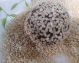 A picture of step 4 of Dates balls.
