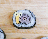Foto langkah ke 11 dari resep Kimbap snail buat anak2, lagi rame di Korea. Gampang & Lucu!.