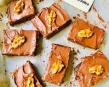 A picture of step 8 of Chewy Walnut Brownie.