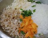 Foto langkah ke 4 dari resep Soto Ayam Seger.