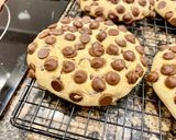 Foto del paso 14 de la receta Cookies blandas con cacahuetes, con chocolate y con coco