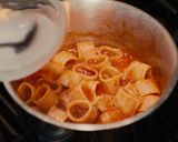 A picture of step 7 of Pasta all'Amatriciana.