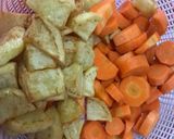 Foto langkah ke 1 dari resep Kari ayam kentang wortel.