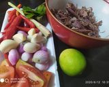 Foto langkah ke 1 dari resep Oseng Cumi Asin.