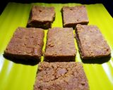 A picture of step 5 of Besan burfi.