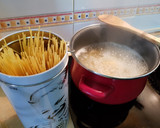 Foto del paso 1 de la receta: Espaguetis con atún