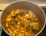 Foto del paso 4 de la receta: Arroz con sepia y alcachofas