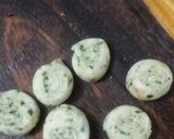A picture of step 5 of Farsi puri.