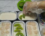 Foto langkah ke 3 dari resep Puding Susu Buah.