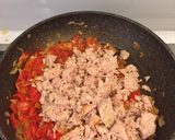A picture of step 5 of Baked Tuna Empanada.