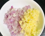 Hình bước làm 1 của món Sườn non kho thơm