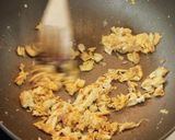 A picture of step 2 of Solaria-Style Fried Rice.