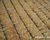 Foto langkah ke 6 dari resep Kastengel Klasik (ekstra keju.. ekstra yummy).