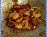 Foto langkah ke 4 dari resep Udang Masak Saos.
