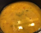 Une image de l'étape 1 de Soupe de pommes de terre et tomates à l estragon et pecorino.
