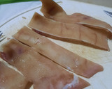 Foto del paso 4 de la receta: Orejas de cerdo para picada
