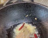 A picture of step 1 of Paneer Lababdar.