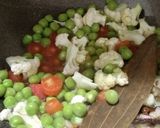 A picture of step 3 of Tawa pulao.