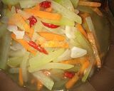 Foto langkah ke 3 dari resep Sayur labu Siam, wortel.