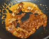 A picture of step 3 of Chicken Massaman Curry.