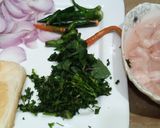 A picture of step 1 of Chicken burgers.