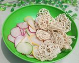 Foto langkah ke 1 dari resep Seblak Kerupuk Khas Sunda.