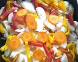 Foto del paso 2 de la receta: Pechugas de Pollo a la cacerola con papas