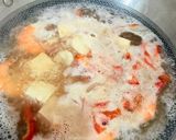 Gambar langkah 3 resipi 👩‍🍳Sup Sawi Tauhu.