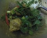 Foto langkah ke 6 dari resep Pepes Ayam Kemangi.