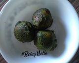 A picture of step 7 of Stuffed Matar-Paneer Bombs.